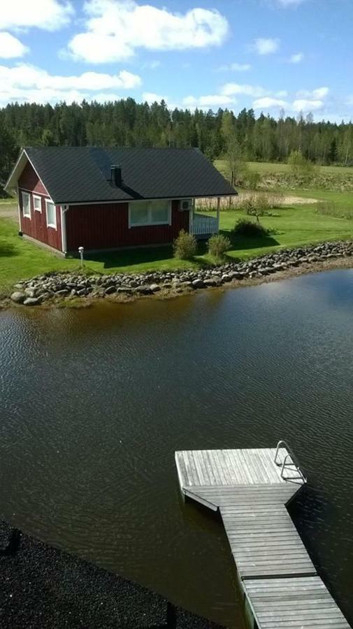 Hannunluhdan Lomamoekit Karijoki Exterior photo